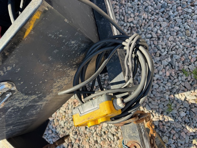 12' Dump Trailer rental view 3 - Neptune Trailer Rentals Virginia Beach